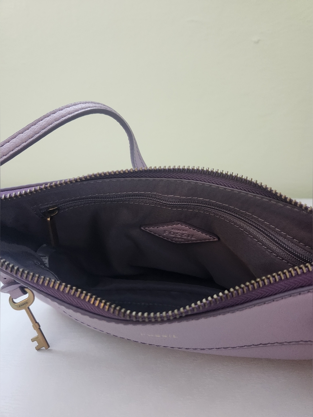 NWT Fossil Lavender Leather Crossbody Or Shoulder Purse - Picture 6 of 9